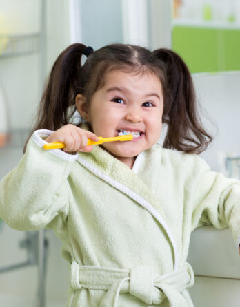 Teach Your Children Teeth Brushing With Fun!