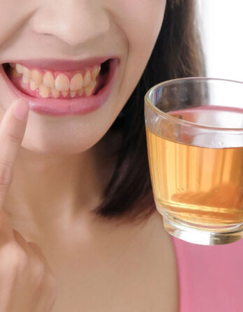 Do Coffee and Tea Really Stain Our Teeth Yellow?